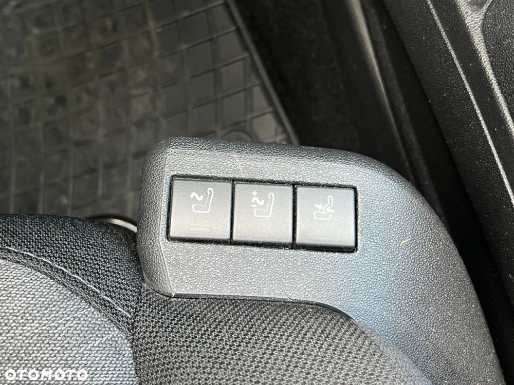 Citroën C4 Picasso PureTech 130 Stop&Start EAT6 SELECTION - 16