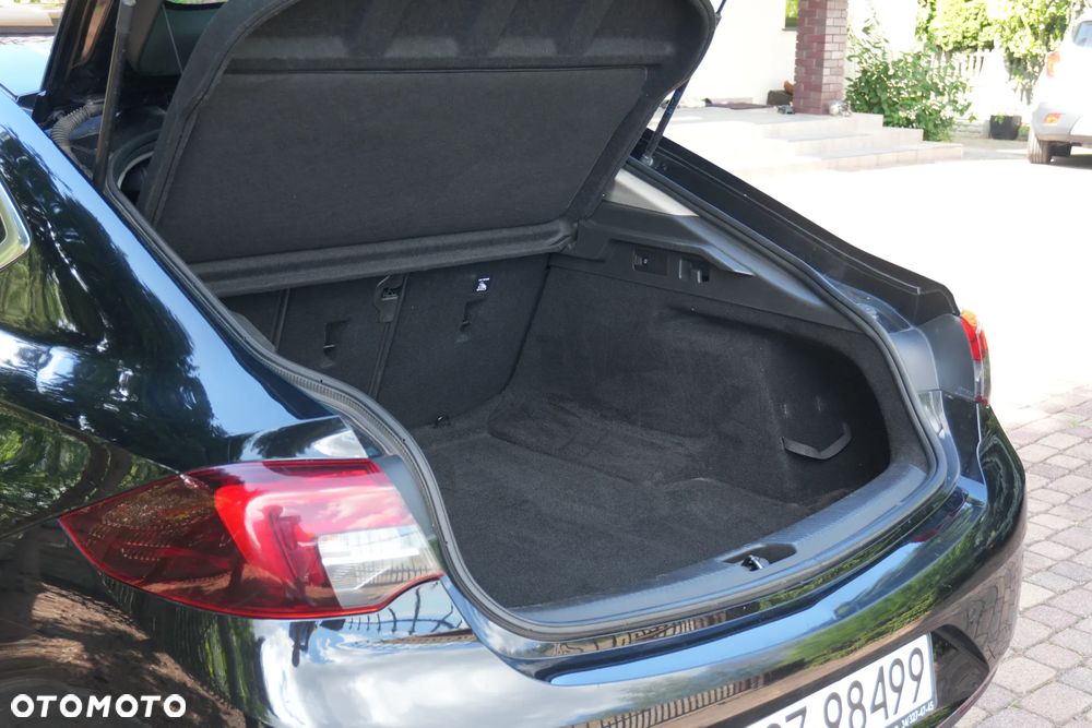 Opel Insignia 2.0 CDTI Cosmo S&S - 20