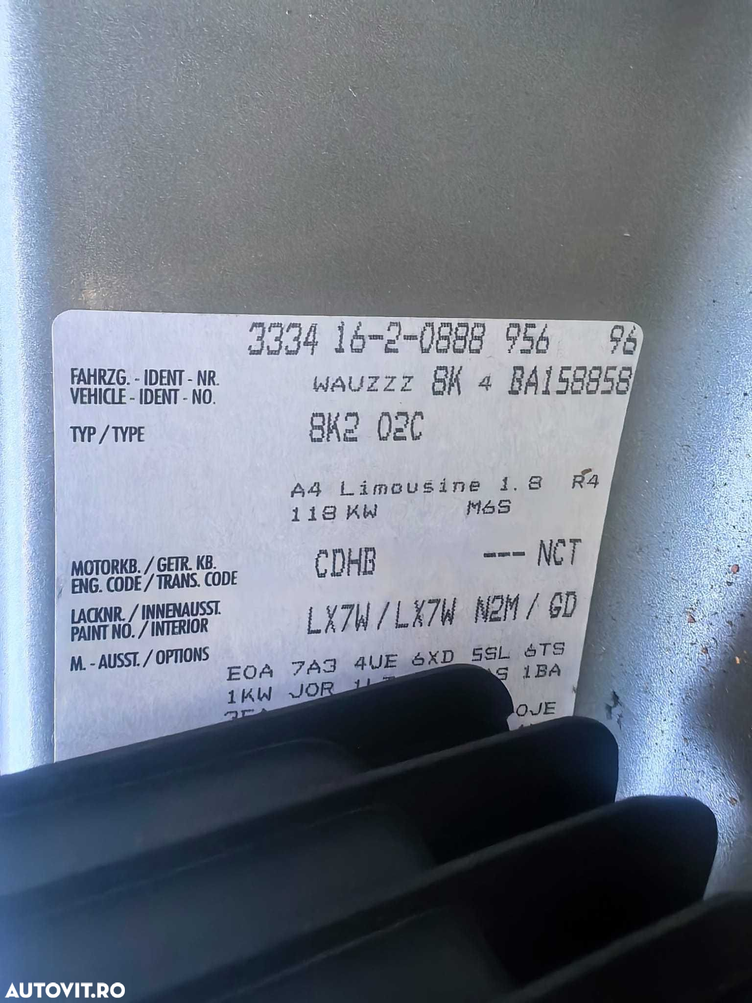 piese auto second hand rezultate din dezmembrarea Audi A4 B8 Limuzina - 3