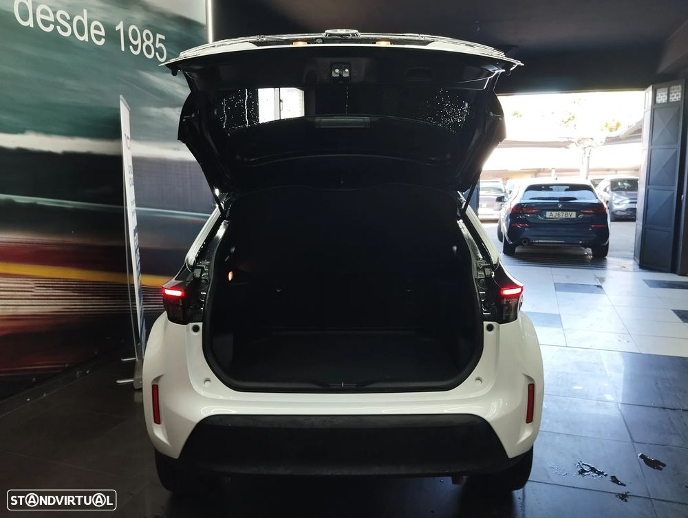 Toyota Yaris Cross 1.5 HDF Square Collection - 15