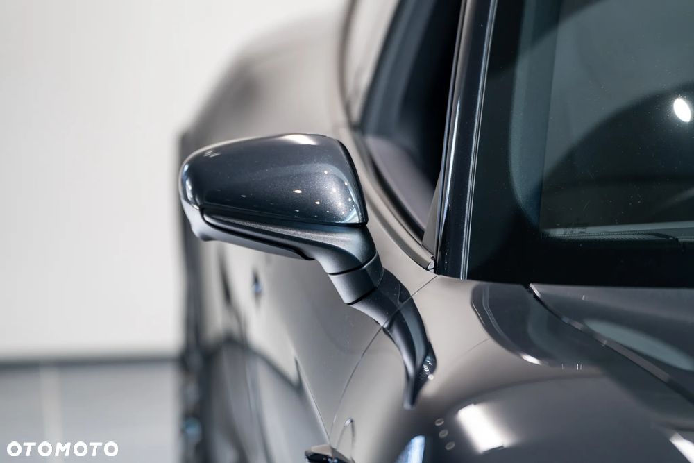 Porsche Taycan 105kWh 4 Cross Turismo - 9