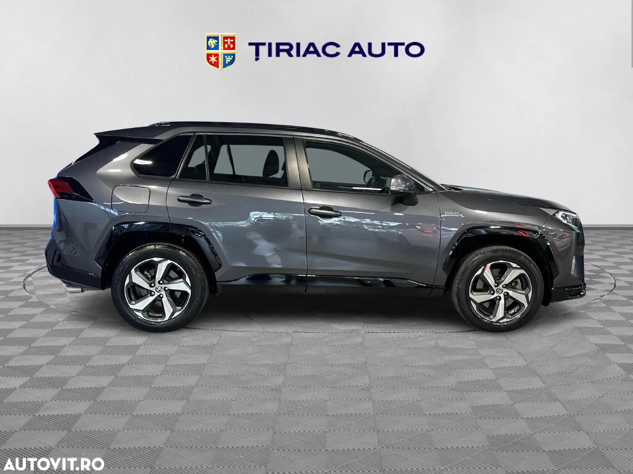 Toyota RAV4 Plug-in-Hybrid - 6