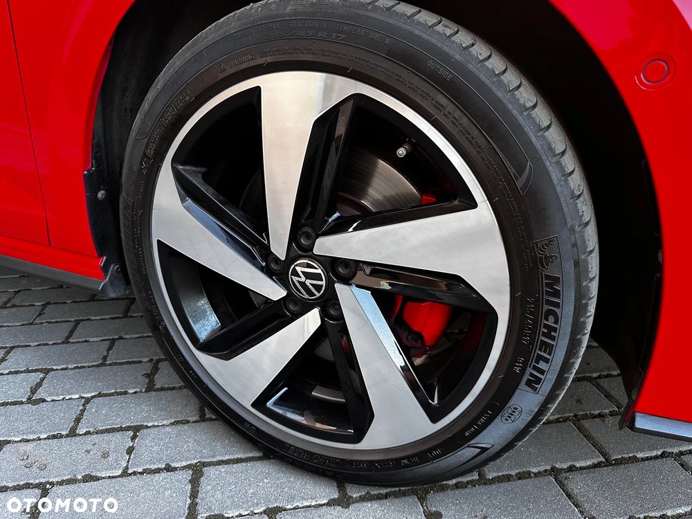 Volkswagen Polo 2.0 TSI OPF DSG GTI - 16