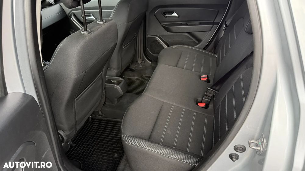 Dacia Duster TCe 150 2WD GPF Prestige - 9