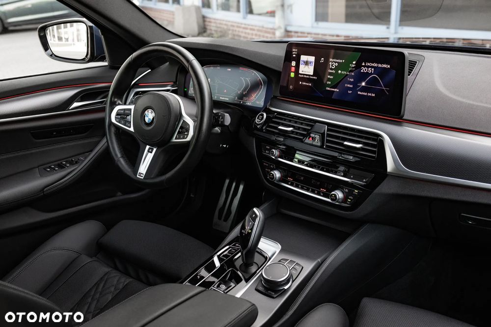 BMW Seria 5 520d xDrive M Sport sport - 5