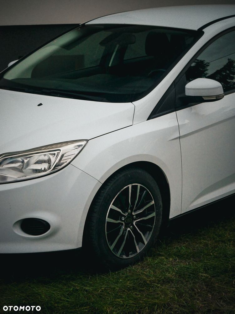 Ford Focus 1.6 TDCi DPF Trend - 4