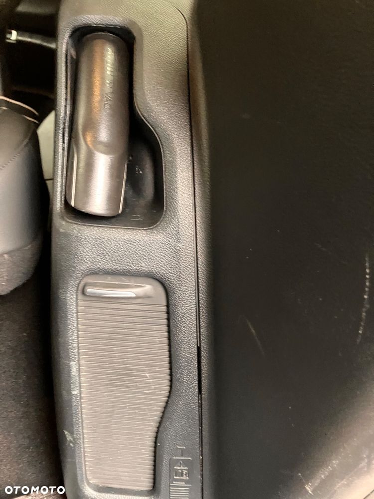 Chrysler Pacifica - 22