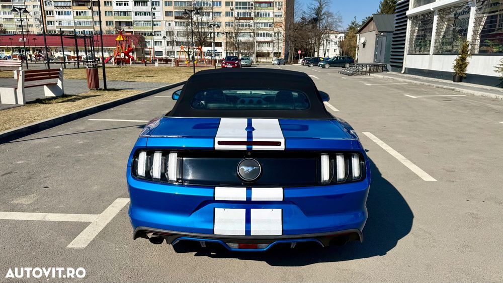 Ford Mustang Cabrio 2.3 Eco Boost - 7