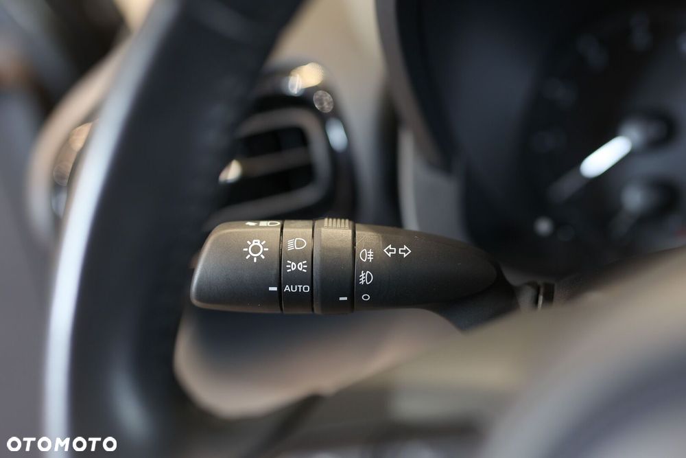 Toyota Yaris 1.5 Comfort - 38