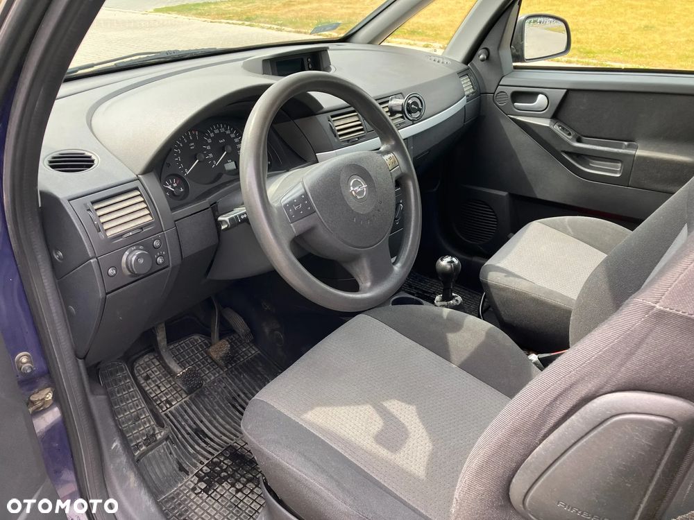 Opel Meriva 1.6 16V Cosmo - 9