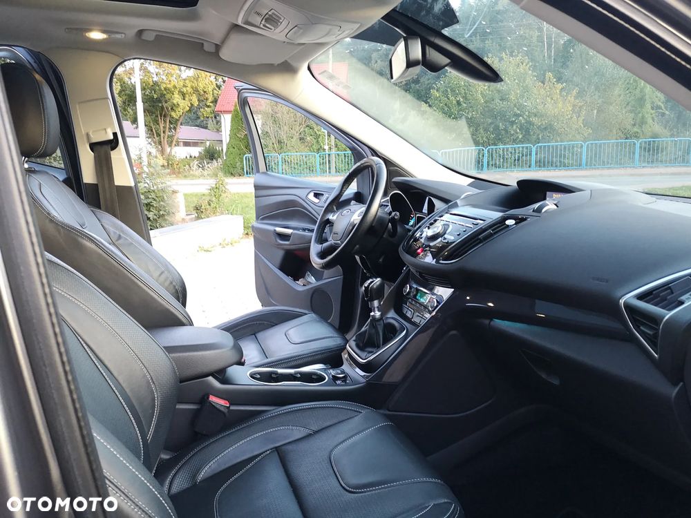 Ford Kuga 2.0 TDCi 4x4 Titanium - 13