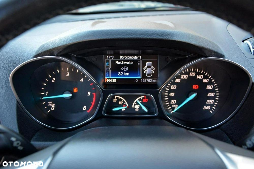 Ford Kuga 2.0 TDCi 4WD Titanium Plus - 26