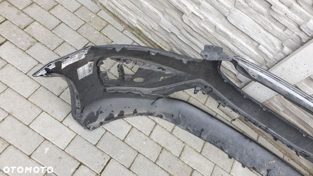 Zderzak Volvo Xc60 R design  bez spryskow - 8