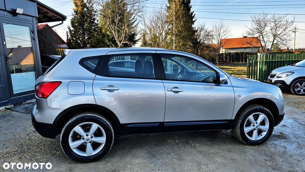 Nissan Qashqai 2.0 4x4 Tekna Premium - 11