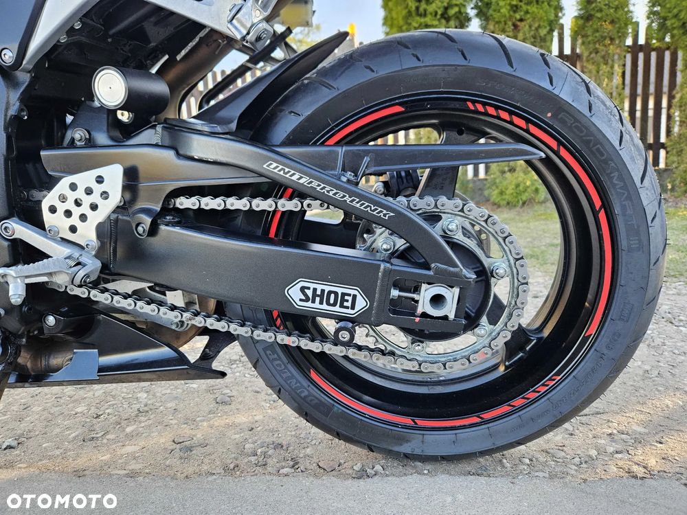 Honda CBR - 11