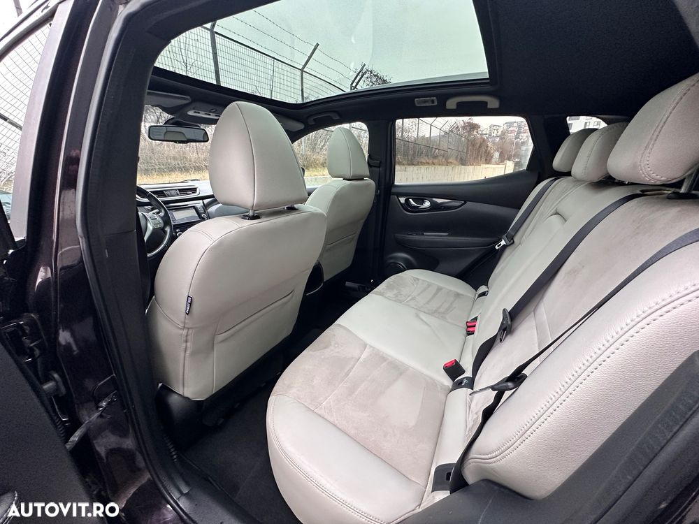 Nissan Qashqai 1.6 DCI 4 x 4 DPF tekna - 8
