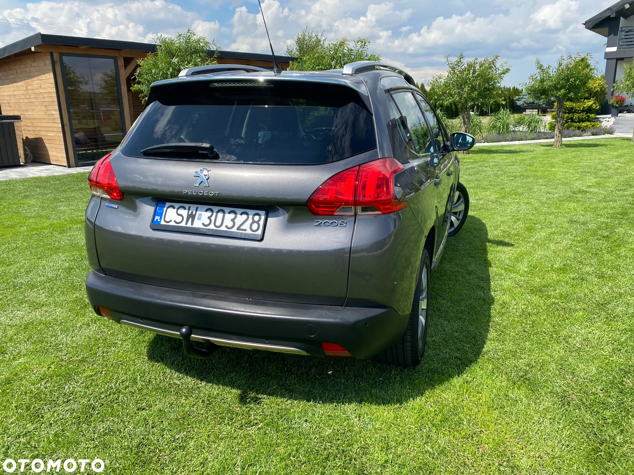 Peugeot 2008 1.2 Pure Tech GPF Allure S&S - 16
