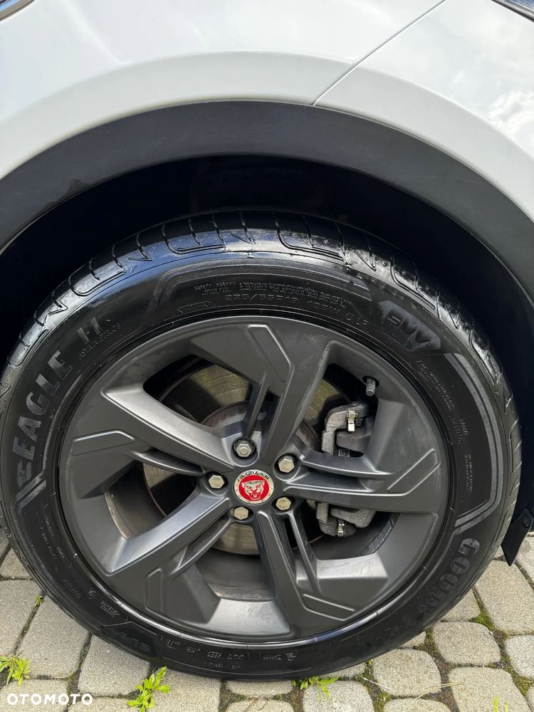 Jaguar E-Pace 2.0 P200 mHEV AWD - 23