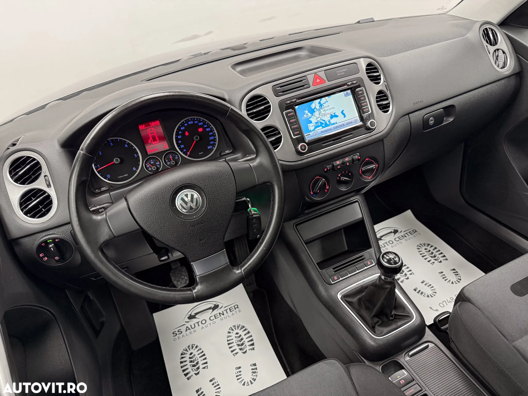 Volkswagen Tiguan 2.0 TDI 4Motion Sport & Style - 23