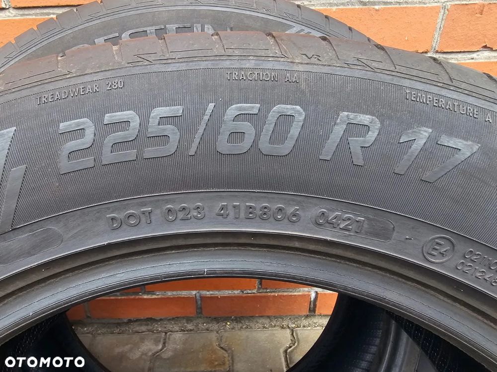 (O40) 225/60R17 99V 4,6-5,7mm 21r / Vredestein Ultrac - 9