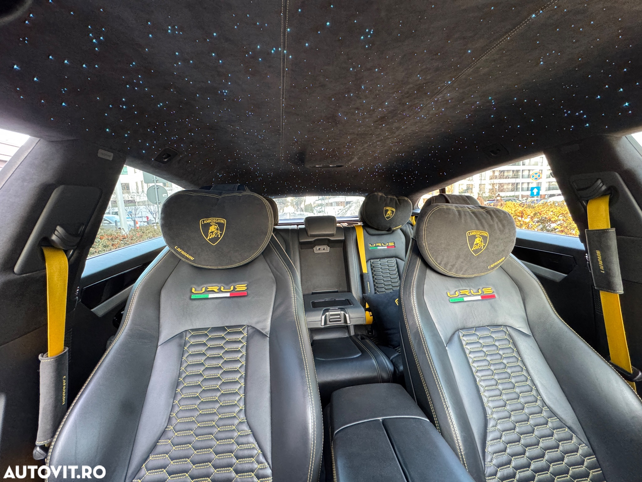 Lamborghini URUS Standard - 36