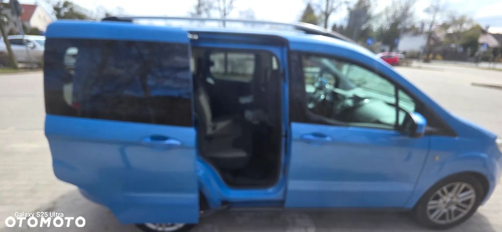 Ford Tourneo Courier 1.0 EcoBoost Ambiente - 8