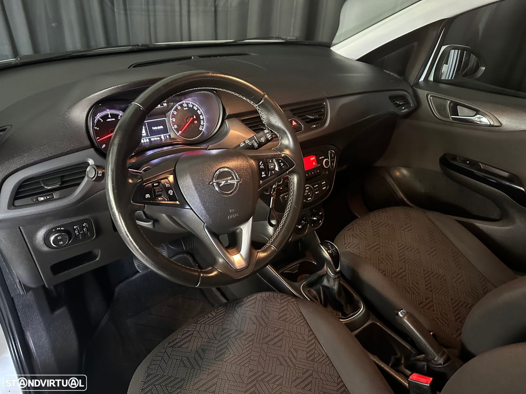 Opel Corsa 1.4 Dynamic Easytronic - 10