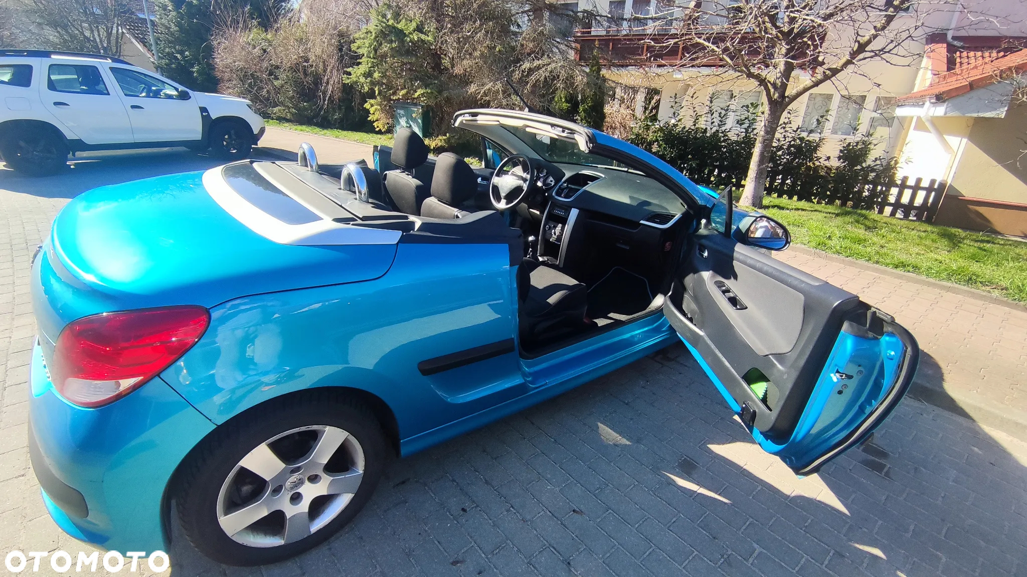 Peugeot 207 CC 1.6 Intense - 14
