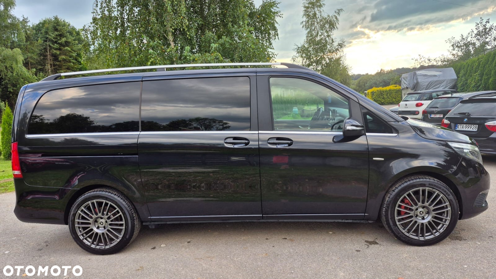 Mercedes-Benz Klasa V 250 d lang 7G-TRONIC Avantgarde Edition Night Edition - 12
