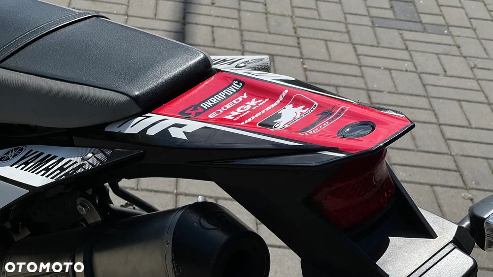 Yamaha WR - 16