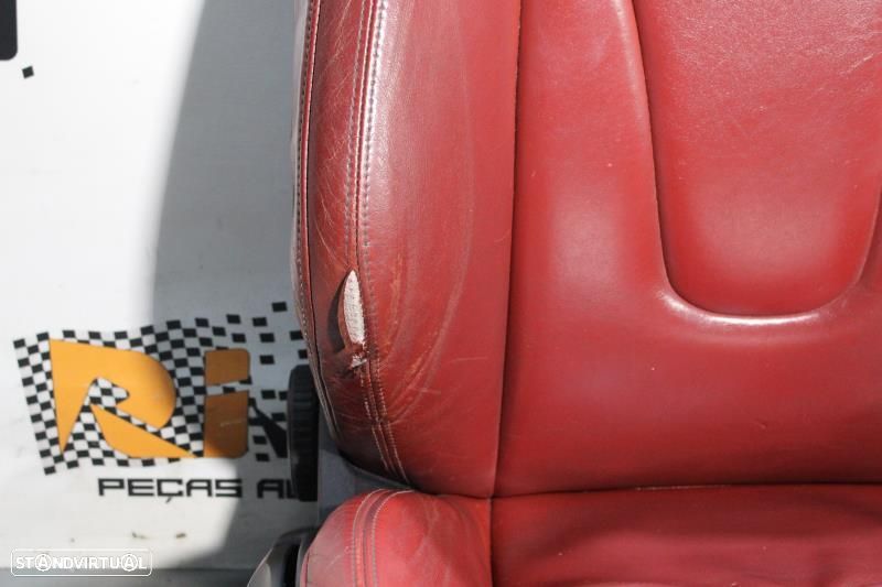 Conjunto De Bancos Audi Tt (8J3)  Bancos Audi Tt 8J Em Pele Vermelha - 4