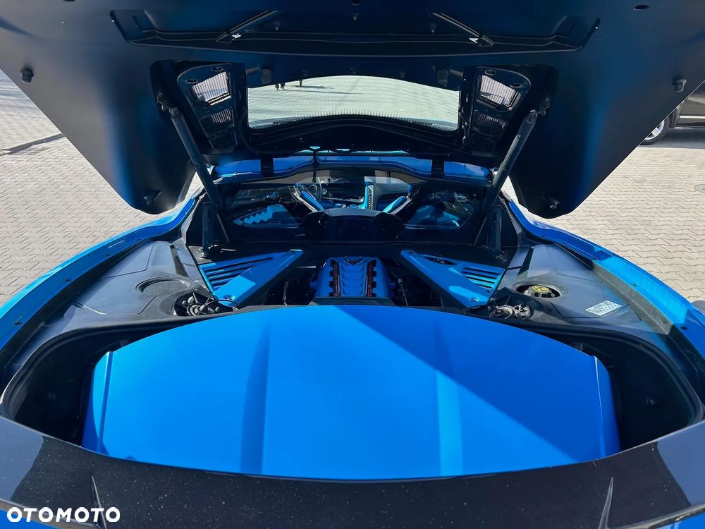 Chevrolet Corvette Stingray 3LT 6.2 V8 Automatik - 12