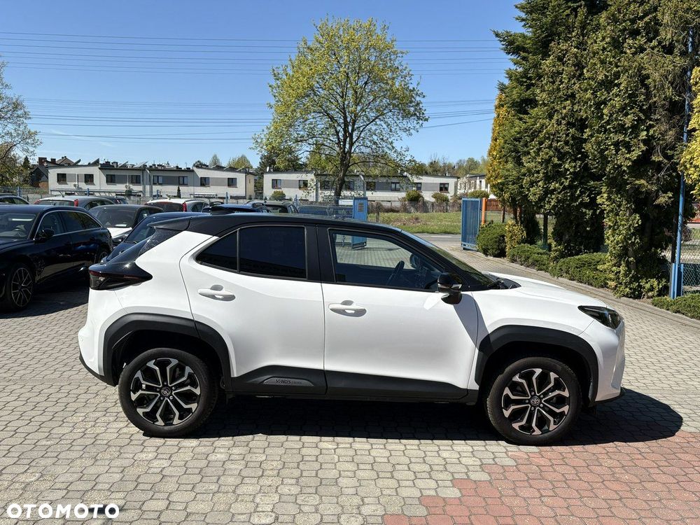 Toyota Yaris Cross - 3