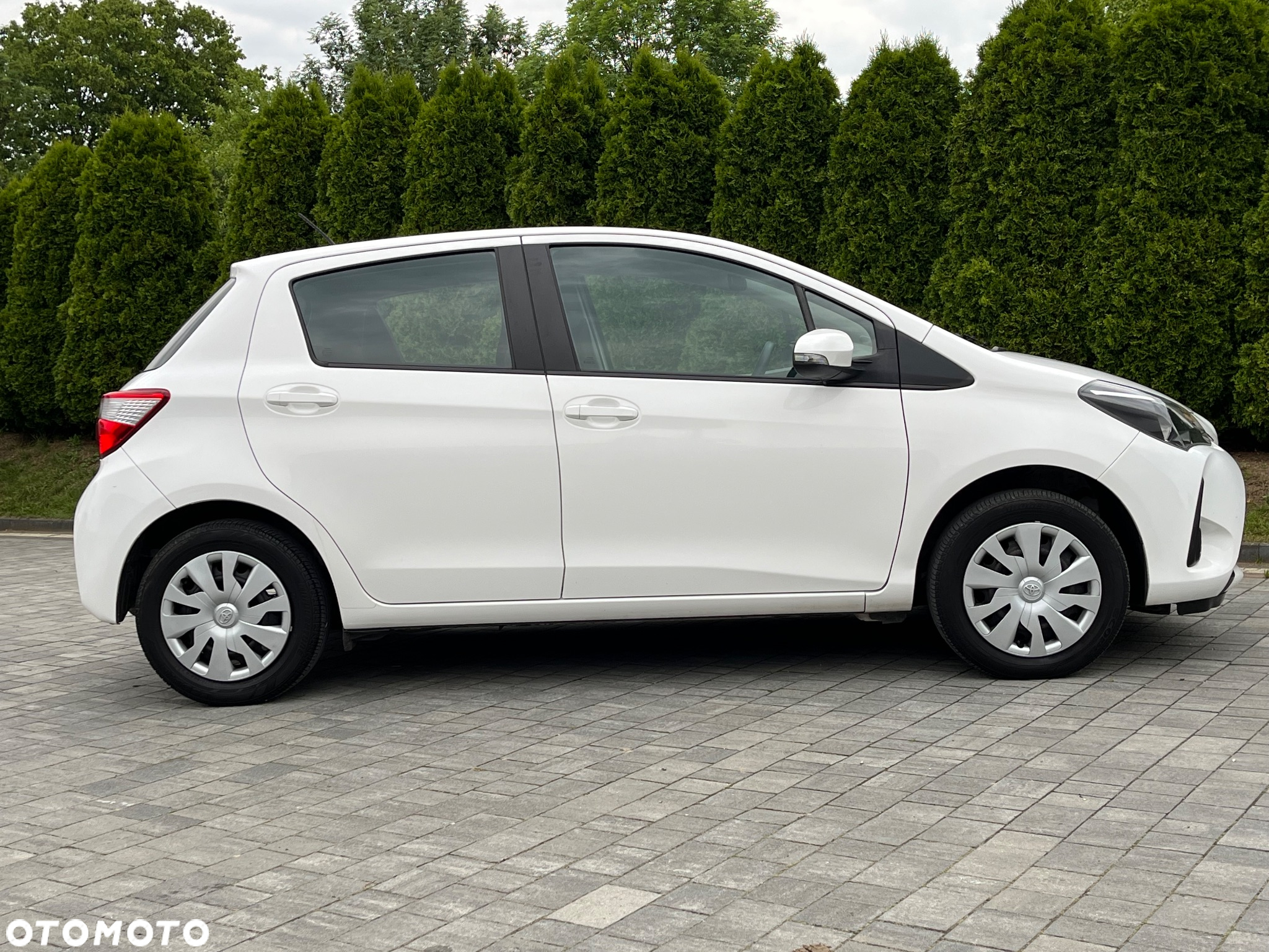 Toyota Yaris - 12