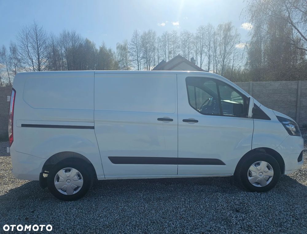 Ford TRANSIT CUSTOM - 4