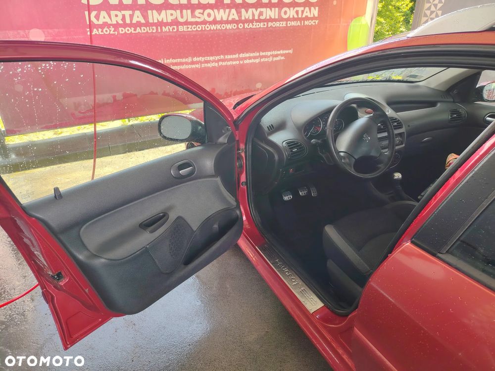 Peugeot 206 - 15