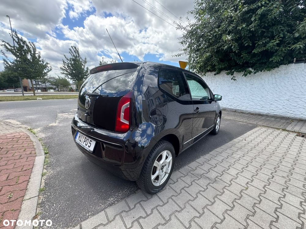 Volkswagen up! black - 4