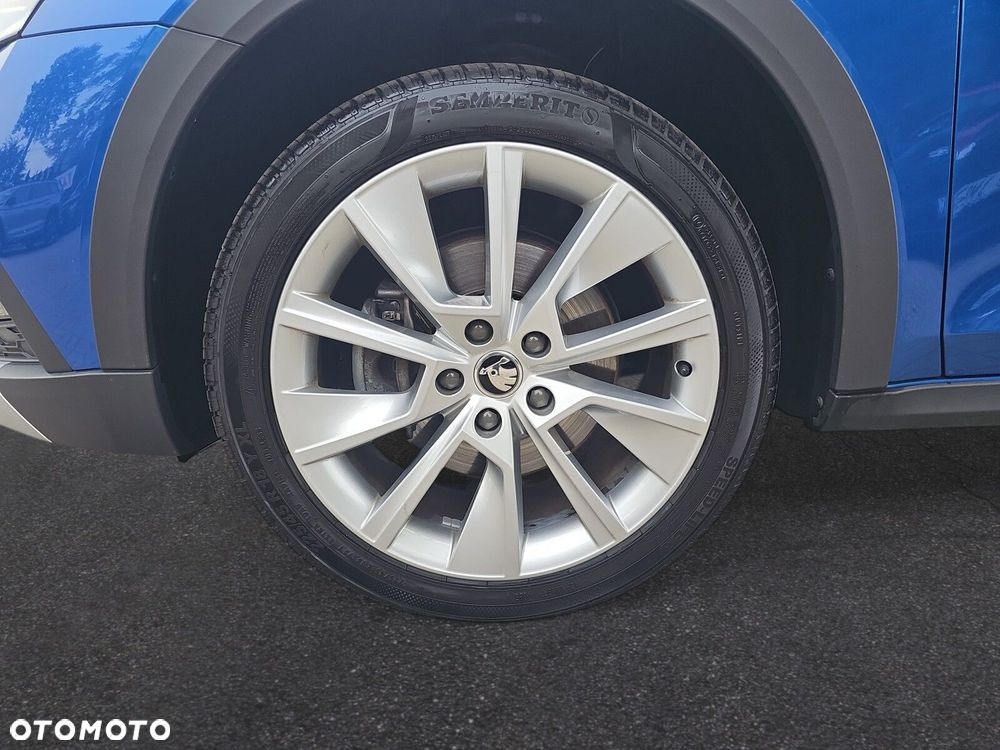 Skoda Octavia 2.0 TDI 4x4 Scout DSG - 39