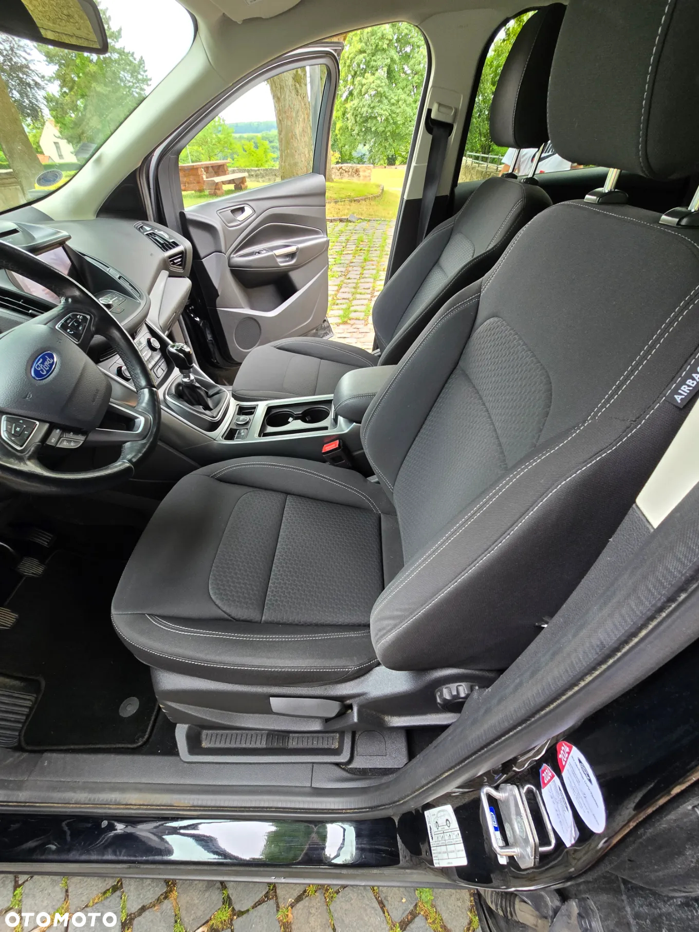 Ford Kuga - 8