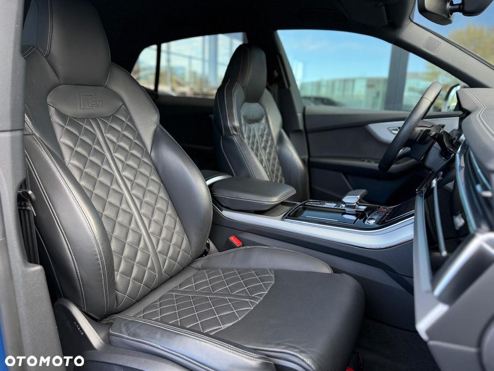 Audi SQ8 TFSI Quattro Tiptronic - 27