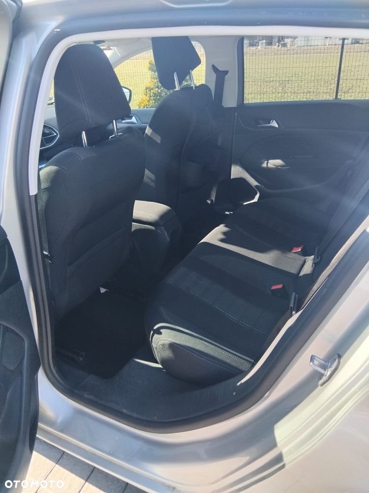 Peugeot 308 1.6 BlueHDi Active S&S - 4