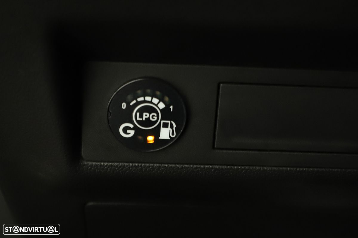 Renault Captur 1.0 TCe Techno Bi-Fuel - 21