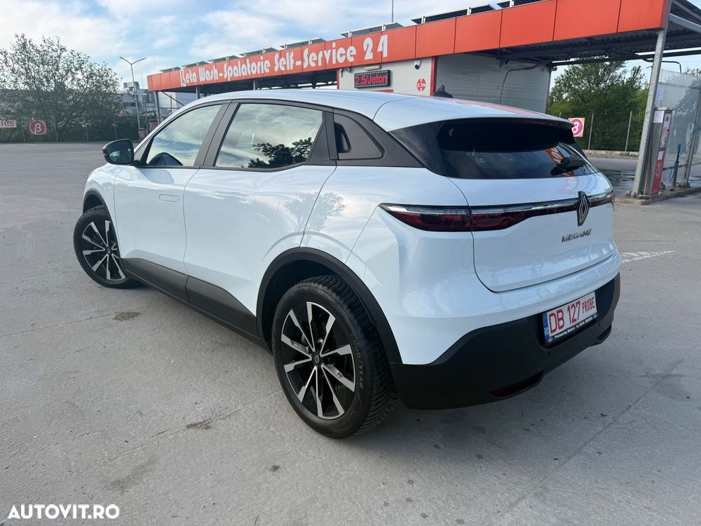 Renault Megane E-TECH 60 kWh 130 CP Evolution - 3