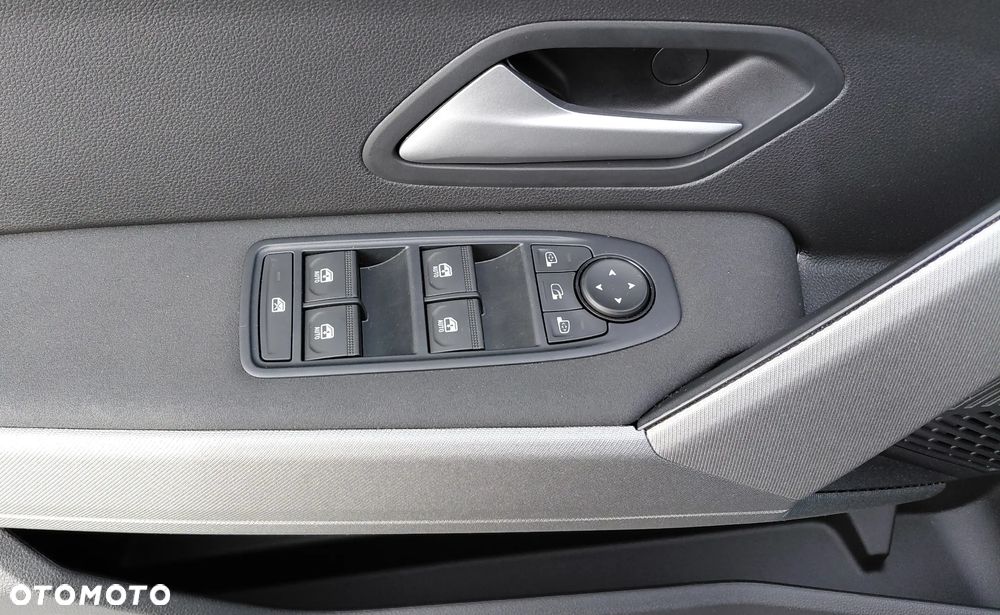 Dacia Bigster 1.8 Full Hybrid 155 Journey MMT - 15