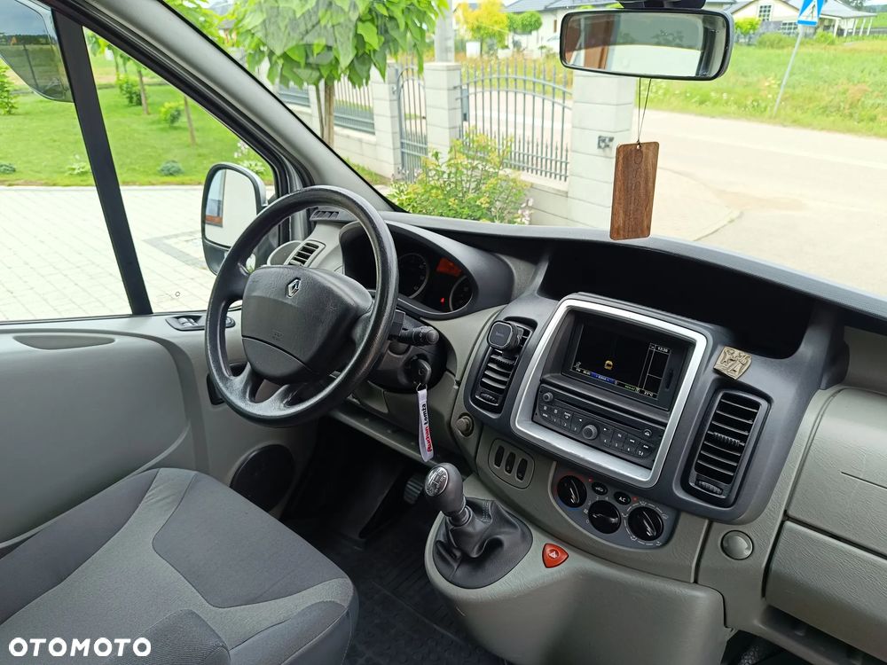 Renault Trafic L1H1 Passenger Lux - 16