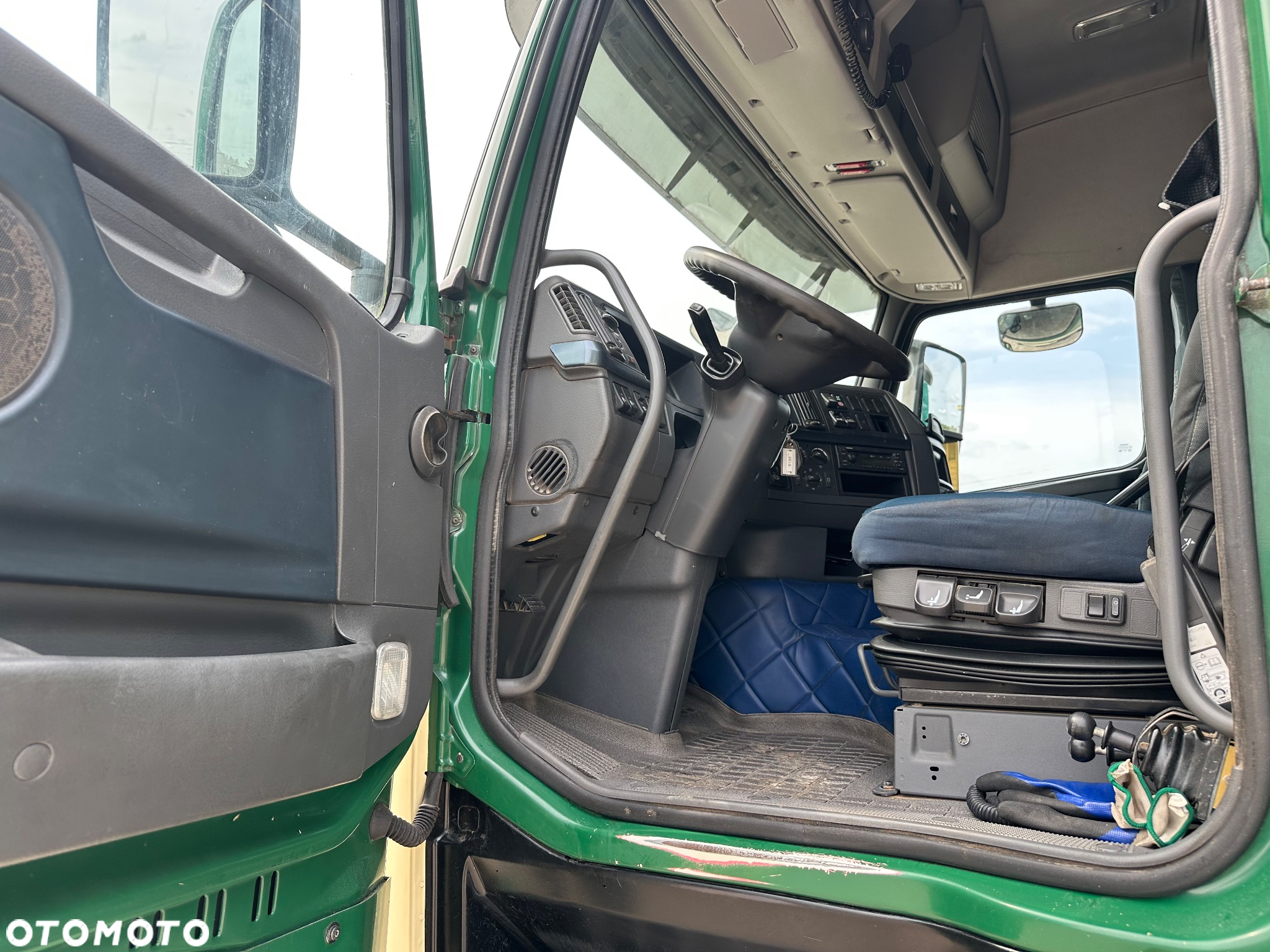 Volvo FH 500 8X2  WYWROTKA DO ZBOZA Z WYDMUCHEM - 10