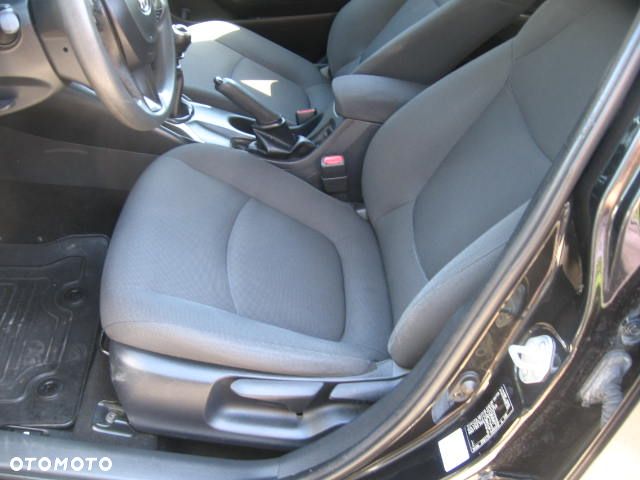 Toyota Corolla 1.6 Active - 15