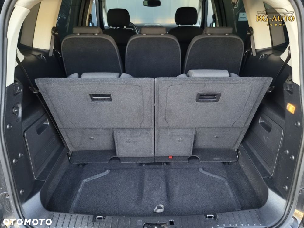 Ford S-Max - 23