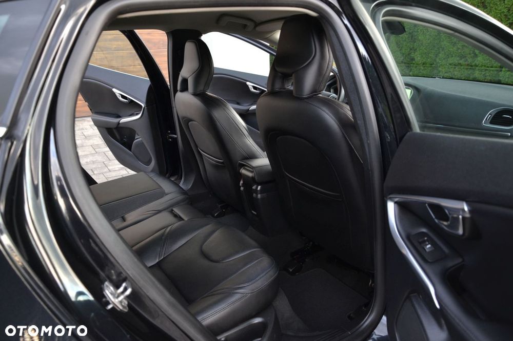 Volvo V40 D4 Drive-E Summum - 18