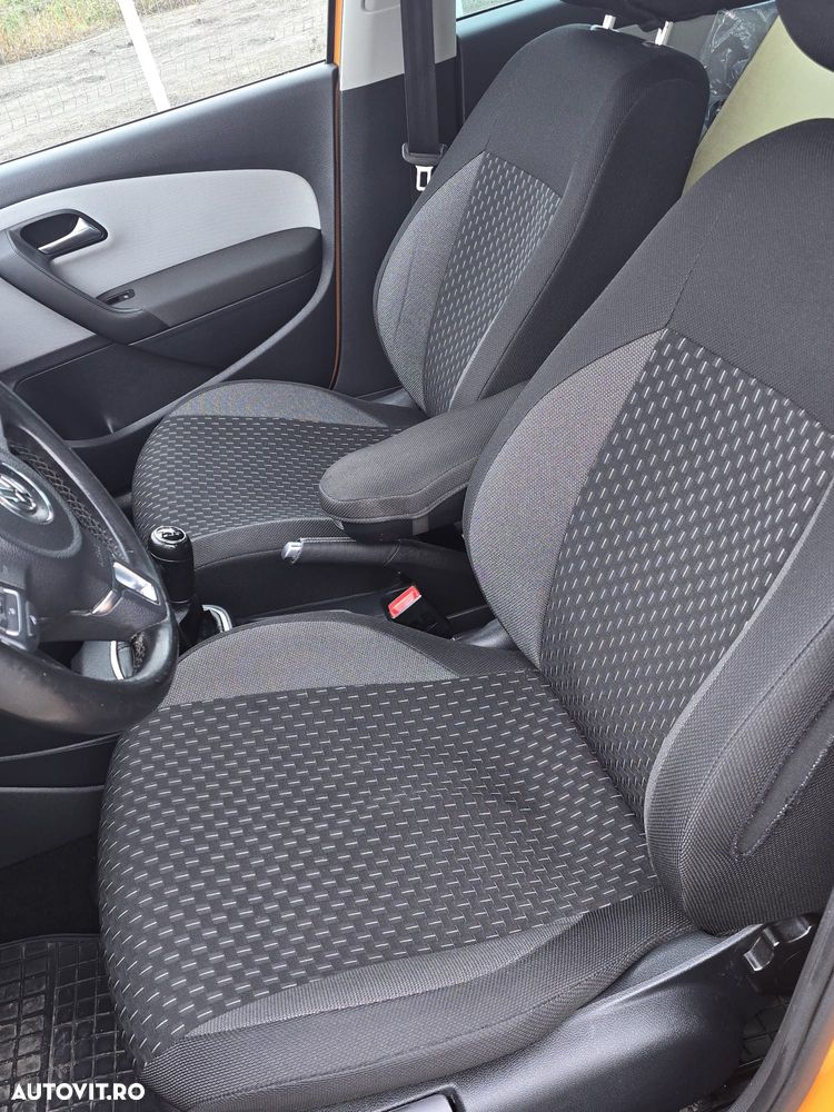 Volkswagen Polo 1.6 TDI Cross - 5